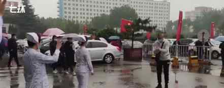 武汉老兵赴西安感谢援鄂医护 老兵说了什么