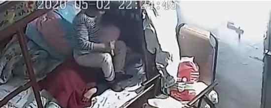 江苏保姆闷死老人 这是怎么回事为什么要这么做