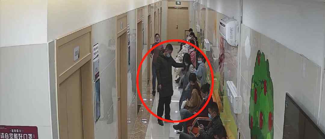 怀孕6个月独自去产检 却遇到丈夫带别人体检……无数网友看哭了
