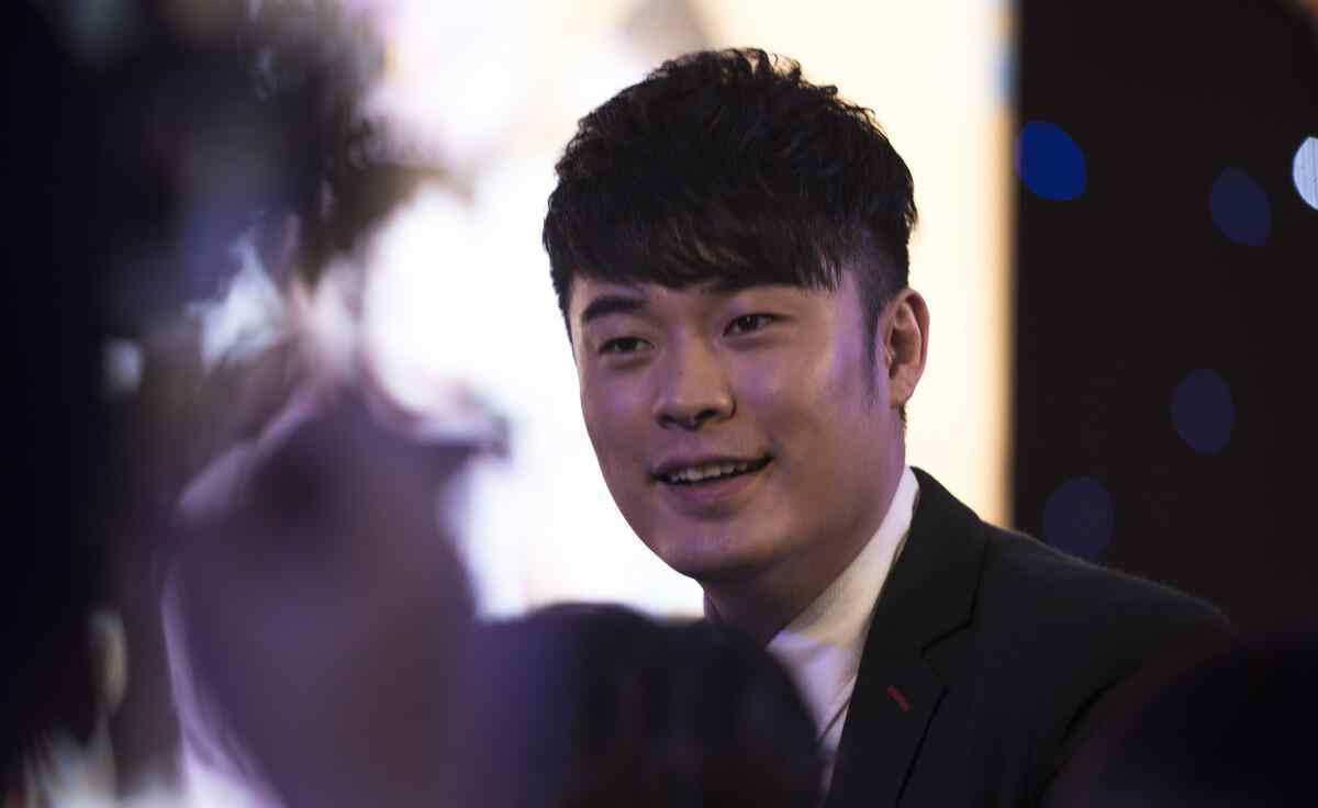 陈赫前妻许婧 陈赫的两任妻子：初恋十三年的许婧，为什么输给了二婚的张子萱