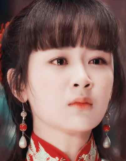 杨紫真名 杨紫为什么改名字