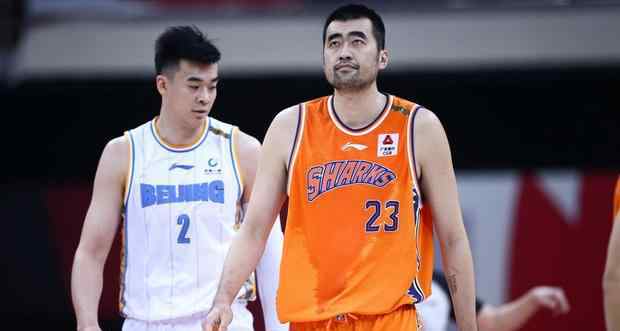 京沪大战 吉布森39分，CBA京沪大战 北京首钢111-97上海男篮