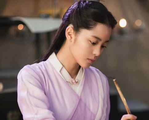 洛璃 大主宰洛璃是什么身份
