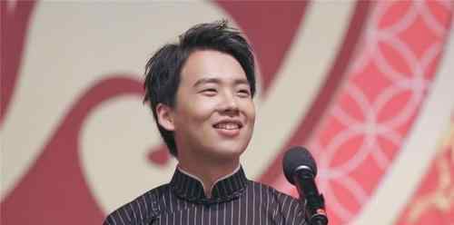 郭汾瑒 郭德纲二公子郭汾瑒，师承于谦，亲妈掌管德云社，恐是未来班主