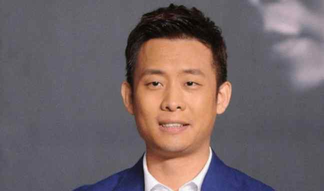 张译结婚了吗 她央视著名女主持，二婚低调嫁给“最丑”影帝，结婚13年无儿无女！