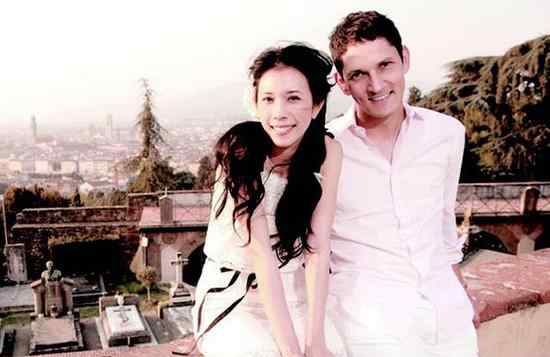 莫文蔚结婚照 莫文蔚结婚了吗