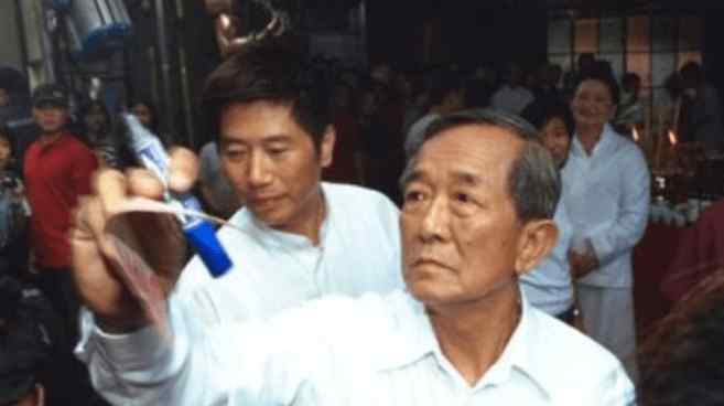 周钦南 刘德华称他师傅，拒见张国荣，风靡香港娱乐圈的白龙王，真的神吗