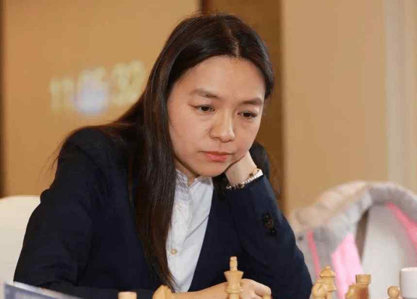 双人国际象棋 国际象棋棋后诸宸，嫁给卡塔尔皇族成员，两人婚后生活令人羡慕