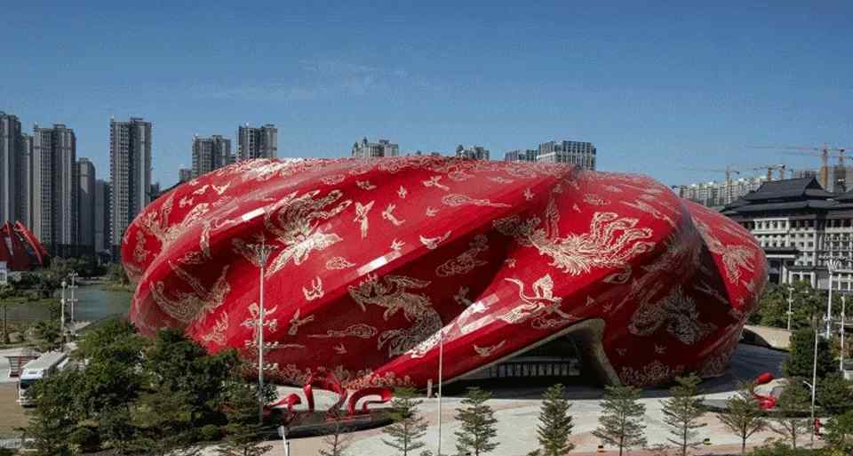 十大最丑建筑 2020中国“十大丑陋建筑”出炉！网友：再次丑出新高度...