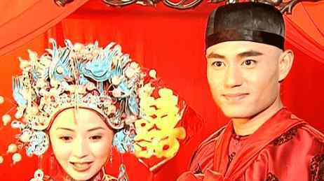 刘丹追悼会 23岁爆红，25岁车祸离世，“香妃”刘丹：短暂一生只留下了美