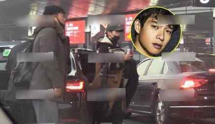 杨幂魏大勋恋情曝光被拍到前后脚进同一家酒店（图）