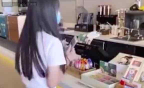 星巴克中国回应店员拒收硬币 为什么会这样