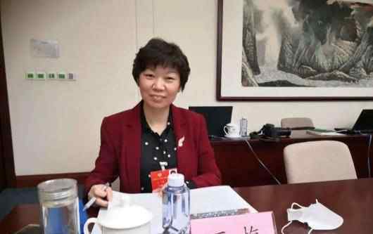 建议父母持合格证上岗 具体内容是什么