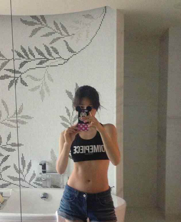 陈晓甜蜜为老婆庆生 究竟生日愿望是什么