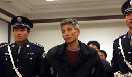 许海清 中国十大黑社会老大 黑白两道无人不服！