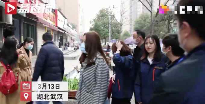 武汉早餐店老板给抗疫英雄免单 市民流泪致谢援鄂医疗队员！