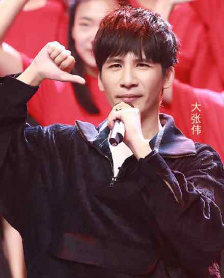 王一博大张伟合唱生来倔强 为什么合唱什么节目