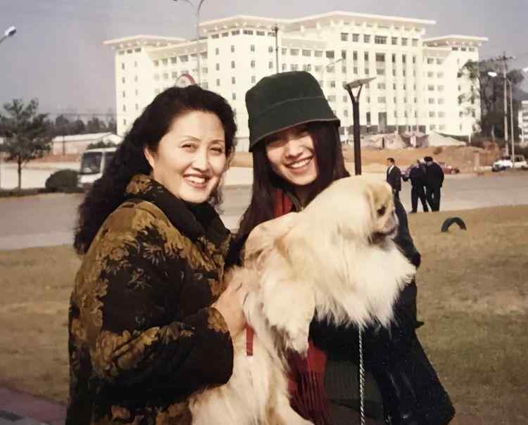 青歌赛姚贝娜 姚贝娜离世五年，生前为了唱歌与癌症抗争，刘欢称她是天生歌者