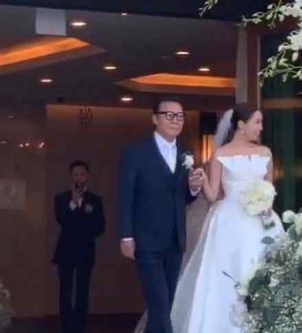 权志龙参加姐姐婚礼 权志龙什么时候退伍