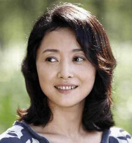 刘蓓张健 53岁刘蓓遭导演老公抛弃，三婚后再嫁前夫，两次成张若昀后妈