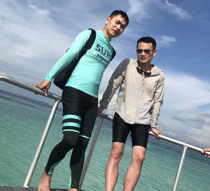 7岁娃掉入西湖 接下来的2分钟 帅！