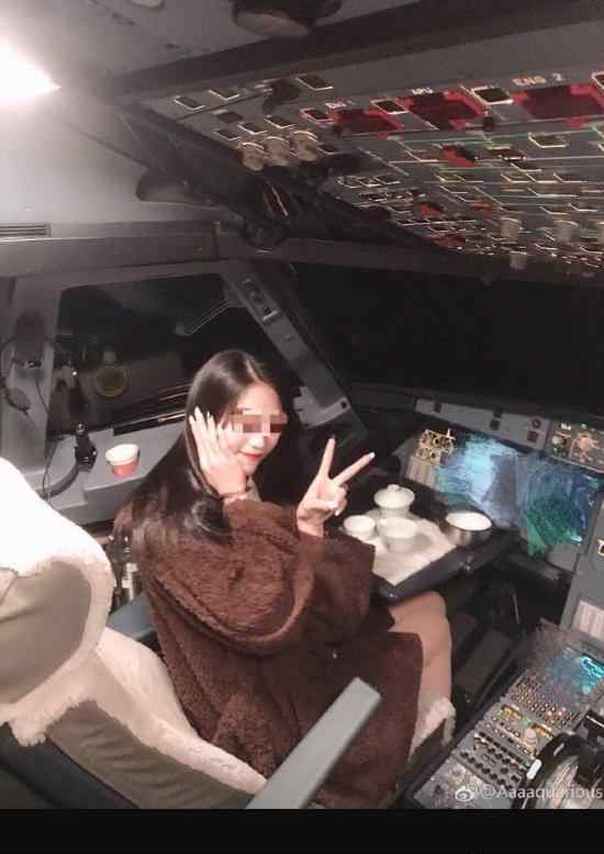网红进飞行客机舱 为什么能进客机舱?哪家航空公司