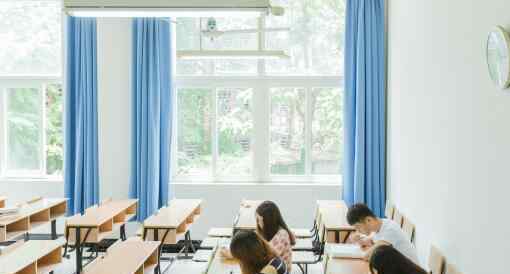 教育局回应女子两年高考被顶替 回顾事情经过