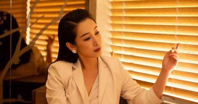 秦海璐结过几次婚 秦海璐嫁给二婚男生下“巨婴”，儿子曾让她心碎，现状羡煞旁人