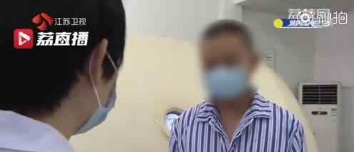 38岁男子常熬夜加班突发耳聋 什么原因引起的
