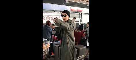 胡歌机场斥责代拍 胡歌机场怎么斥责代拍发生什么事
