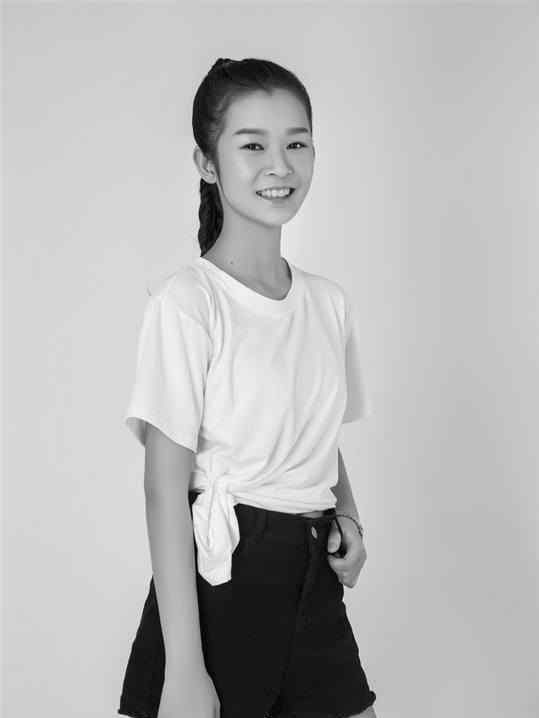 日均作两千首诗女孩父亲称没夸大 回顾事情经过