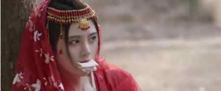 鞠婧祎演被绑架像咬化妆棉 具体什么情况