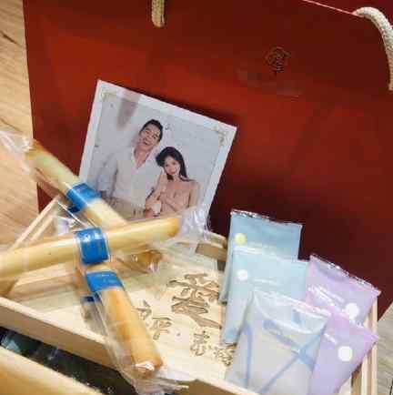 林志玲婚礼喜帖  喜帖、伴手礼、邀请函遭曝光（图）