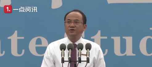 电子科大校长开学提脱单建议 大型相亲现场
