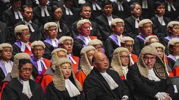 英国威胁停止向香港派遣法官 为什么会这样