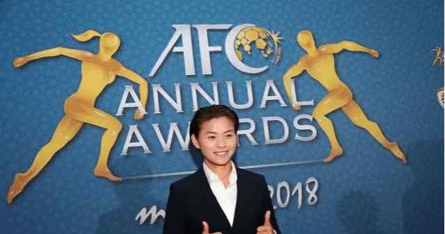 足球金球奖 恭喜！中国女足王牌首次问鼎金球奖，王霜一大纪录终于被宣告打破