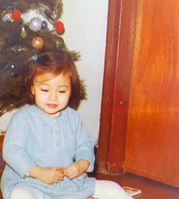 雷婷婷 混血女星童年照，郭碧婷一直是校花，莫文蔚四国混血大眼睛超可爱