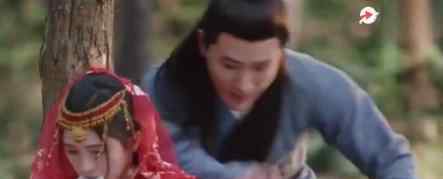 鞠婧祎演被绑架像咬化妆棉 具体什么情况