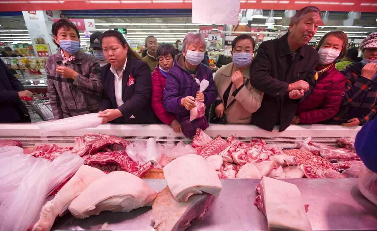 肉价 "牛魔王羊贵妃猪坚强"全来了，三大因素看肉价全面上涨？