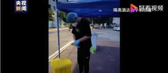大连小伙再进隔离区热出花癣斑 具体怎么回事