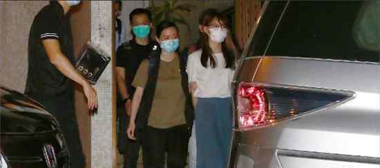 乱港分子周庭被捕现场 被捕画面曝光