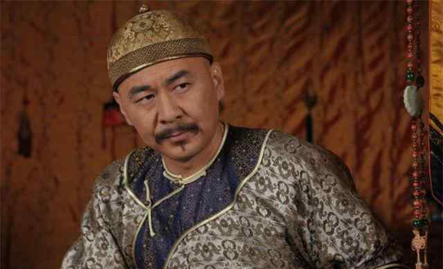 康熙九子夺嫡 乾隆和康熙一样在位60年，而且子嗣众多，为何没有出现九子夺嫡