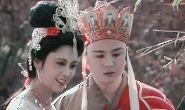 女儿国国王朱琳 《西游记》女儿国国王朱琳，被誉为“第一美女”，如今怎样了？
