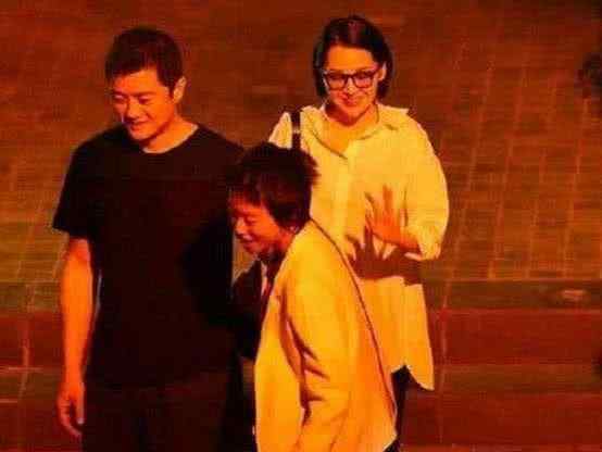 亚鹏 许晴大方回应与李亚鹏恋情，网友：心凉了