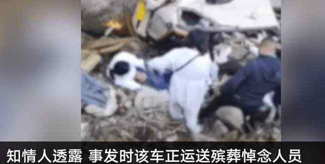幸存者回忆出殡日致9死车祸 冲撞出殡队伍致9死司机被刑拘
