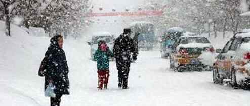 北方暴雪南方多地气温超31度 北方暴雪 南方高温