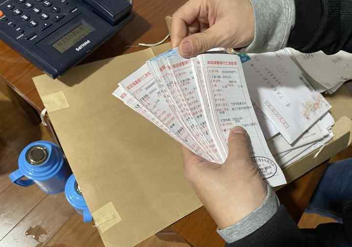 神秘捐款人22年累计捐款超千万 神秘捐款人“顺其自然”