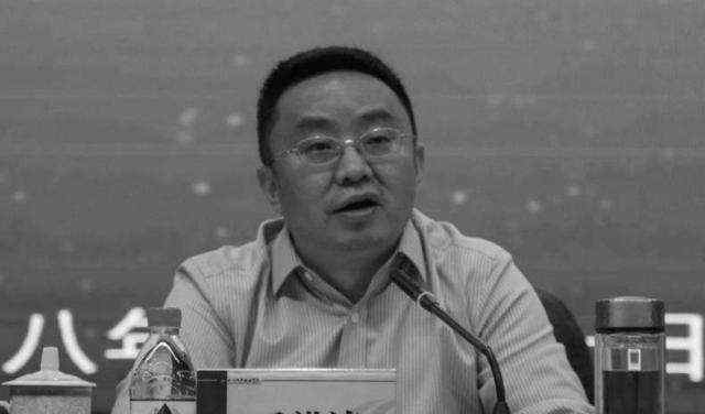 成都大学毛洪涛溺亡调查结果公布 成都大学毛洪涛事件