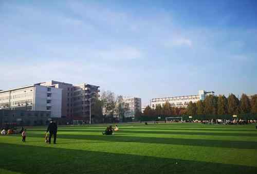 论当代大学生如何奇葩过冬 当代大学生过冬指南