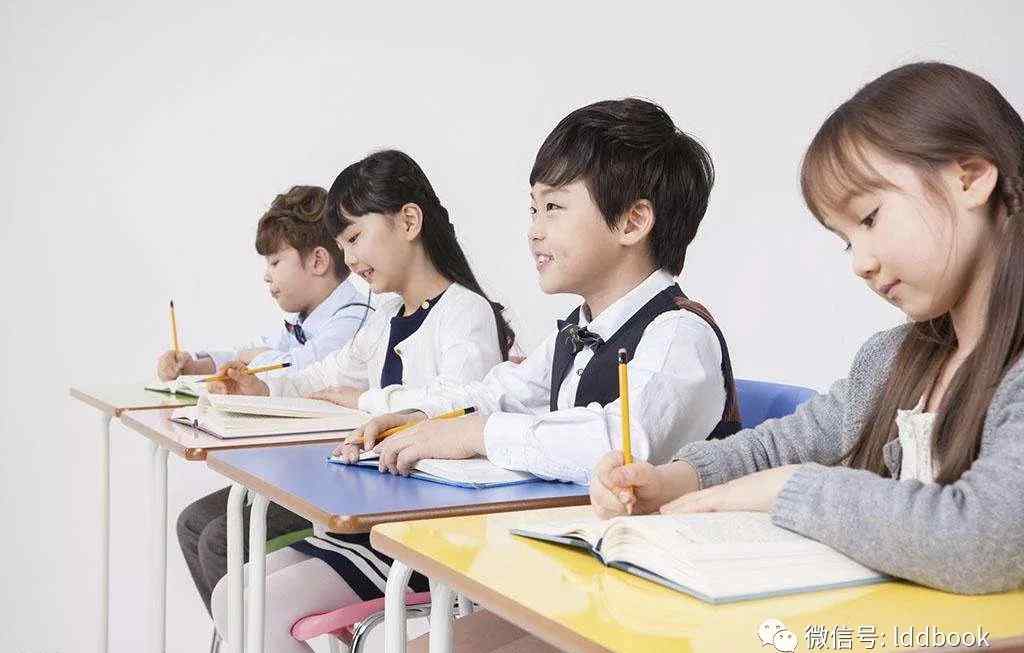 乐的笔画顺序 【胡小闹分享】笔顺正确书写很重要！易错字书写动态演示，太直观啦
